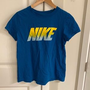 Teal Nike tee